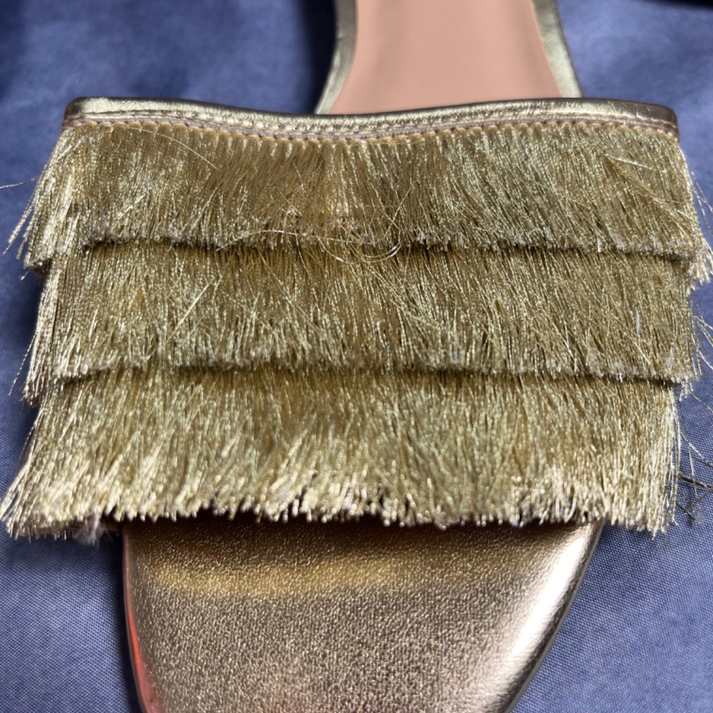 Gold fringe sandals - Picture 3 of 5